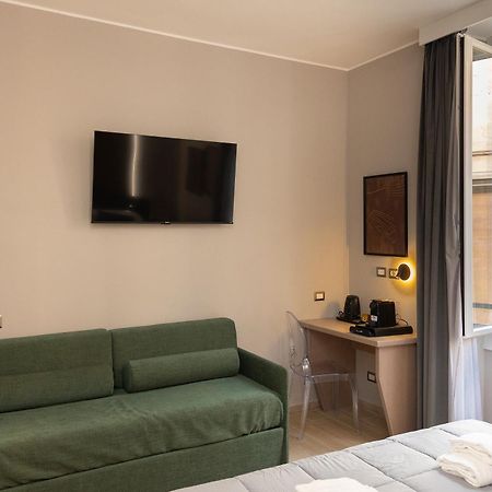 Iron Luxury Rooms Рим Экстерьер фото