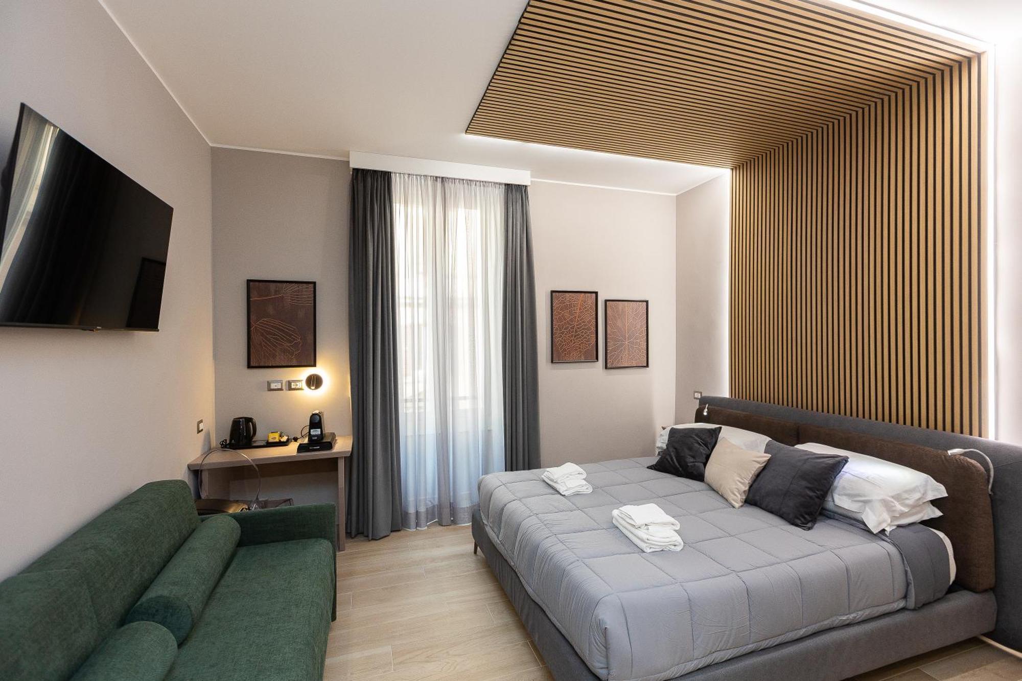 Iron Luxury Rooms Рим Экстерьер фото