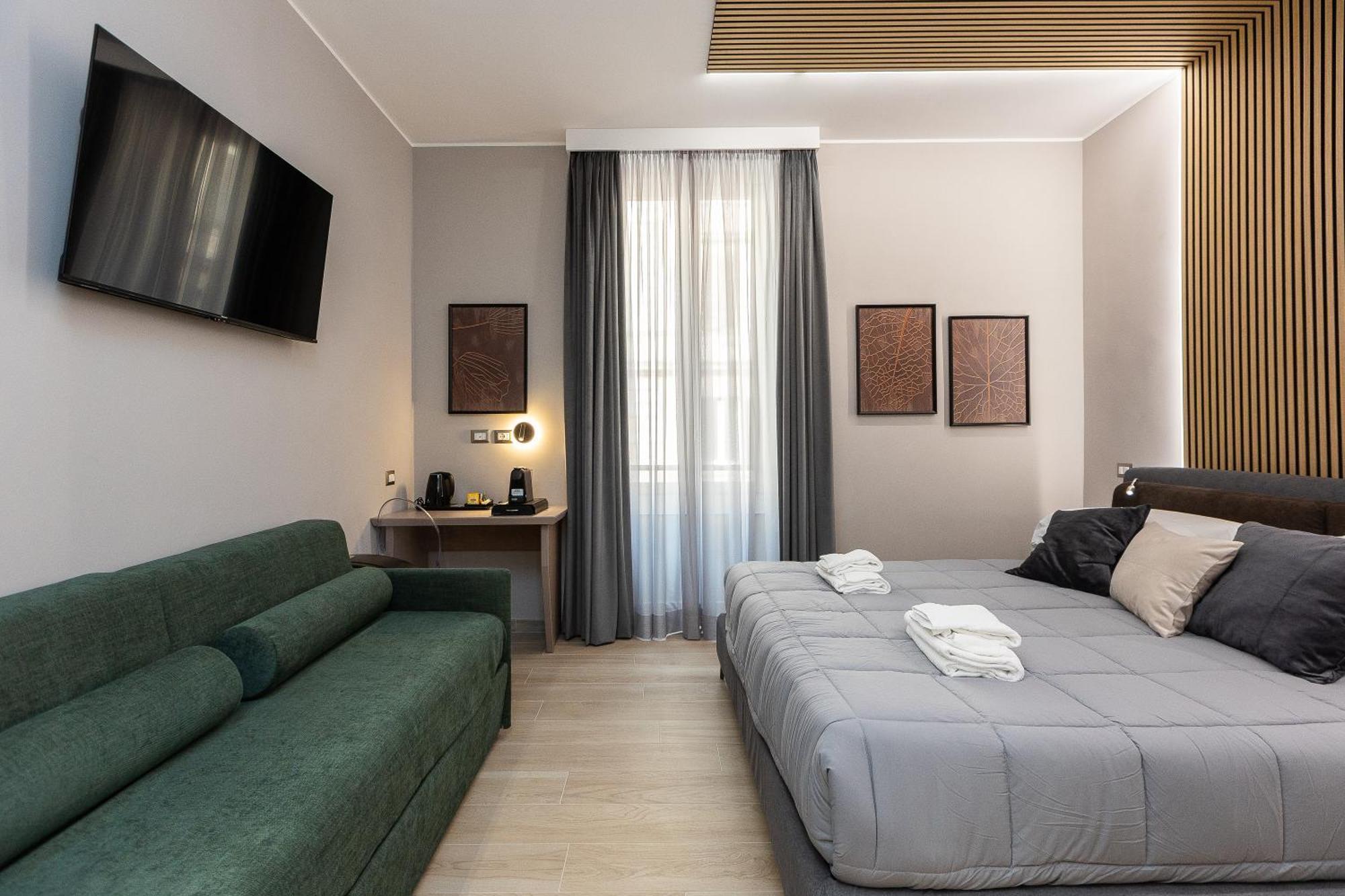 Iron Luxury Rooms Рим Экстерьер фото
